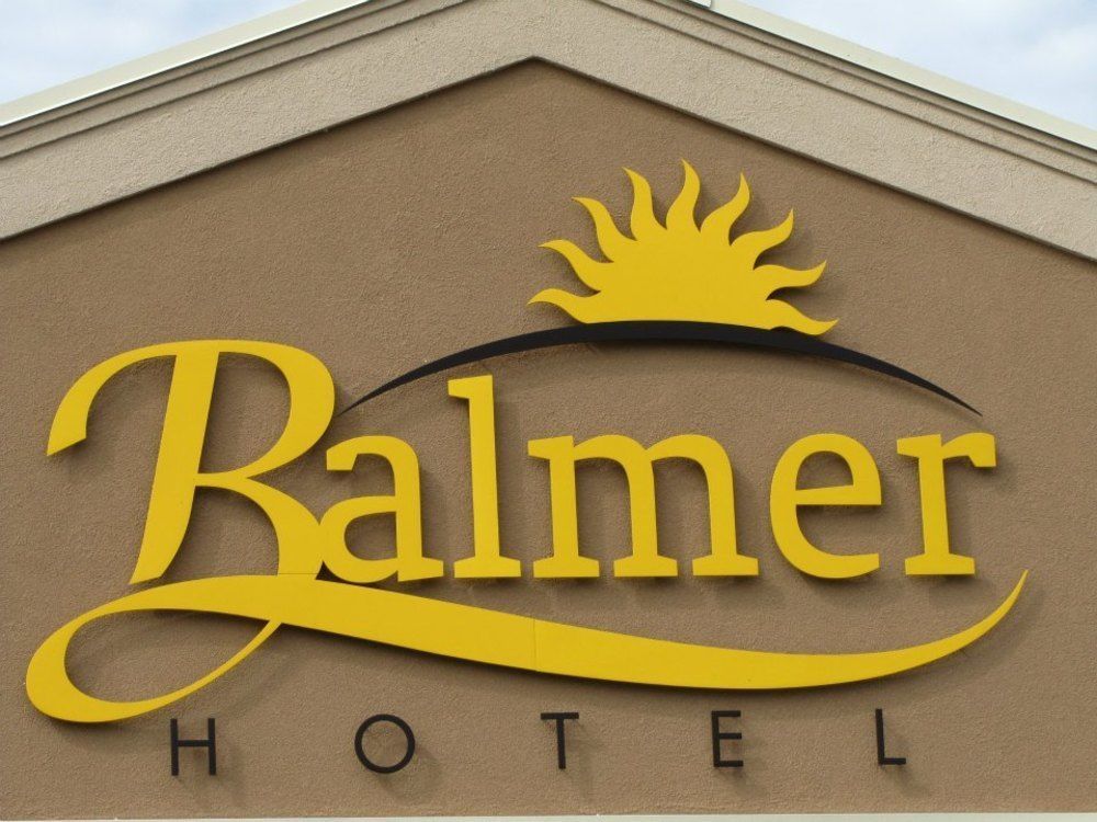Balmer Hotel Red Lake Esterno foto