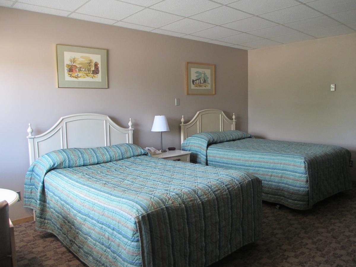 Balmer Hotel Red Lake Esterno foto