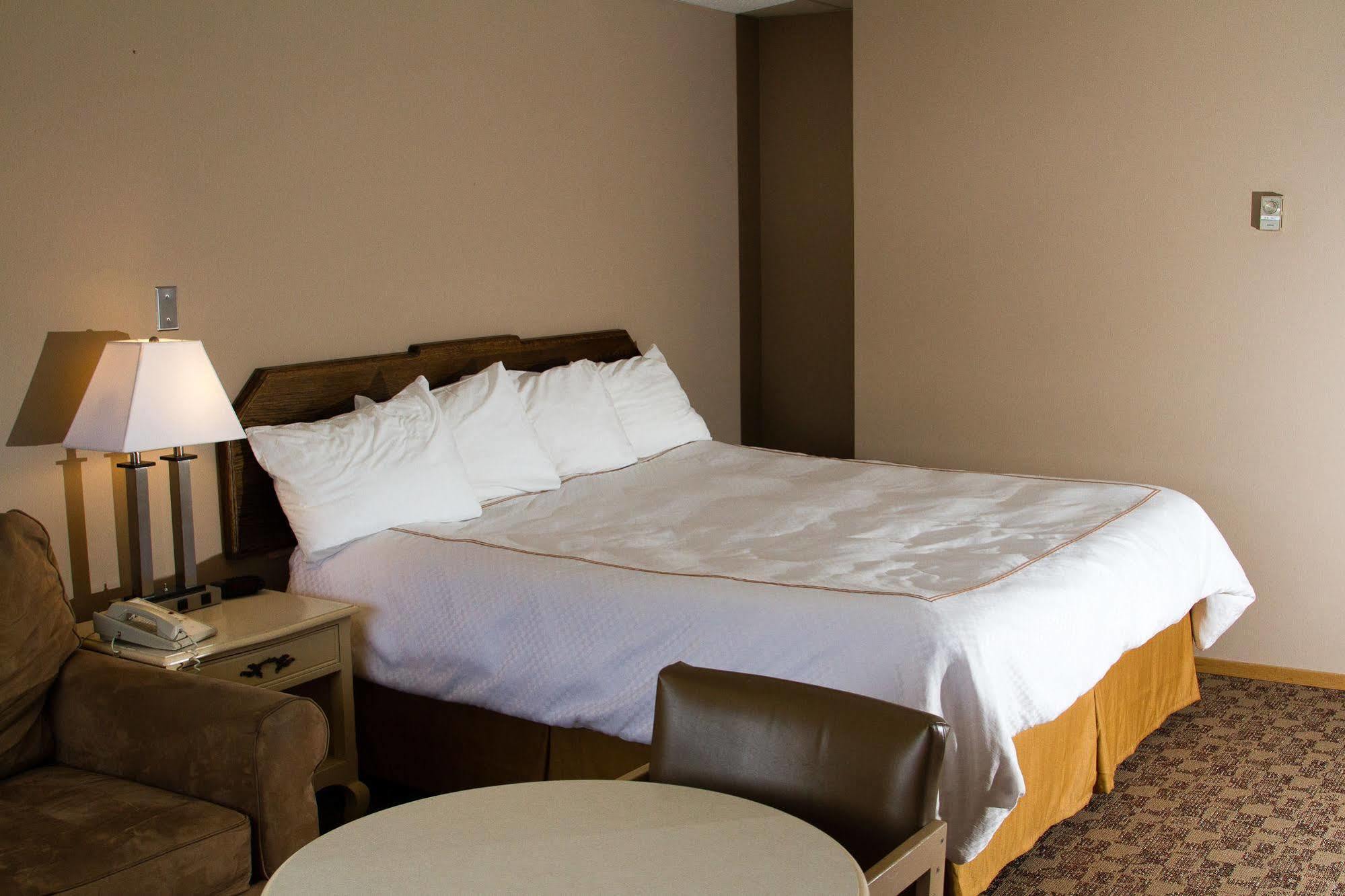 Balmer Hotel Red Lake Esterno foto